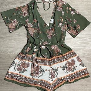 SOLD-Blue Rain Green print Romper NWT